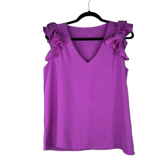 Shein Lavender Flowy Ruffle Sleeve Classic V-Neck Short Sleeve Top Size Large - Picture 1 of 5